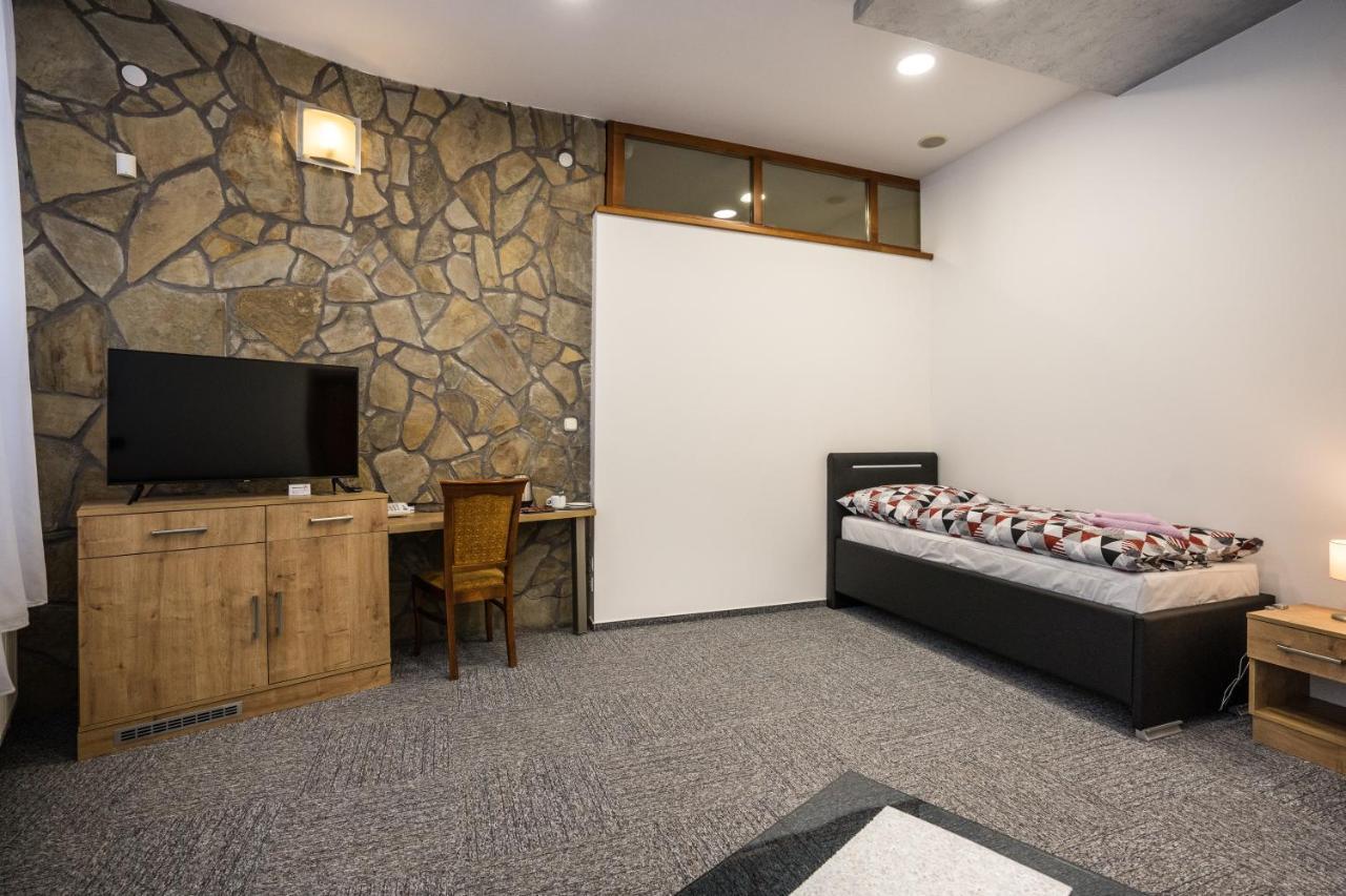 Hotel Somka Drienica Dış mekan fotoğraf